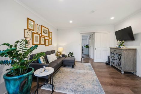 Photo of property in 136 Kilkenny Drive, East Tamaki Heights, Auckland, 2016