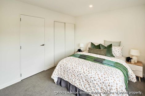 Photo of property in 1 Ara Paiwhenua, Tawa, Wellington, 5028