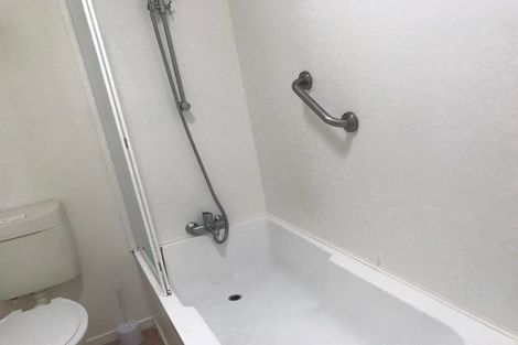 Photo of property in 171c Colwill Road, Massey, Auckland, 0614