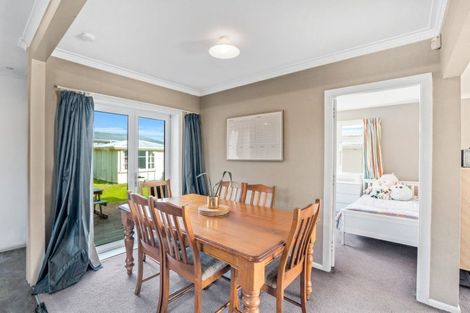 Photo of property in 39 Claridges Road, Casebrook, Christchurch, 8051