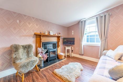 Photo of property in 136 Talbot Street, Geraldine, 7930