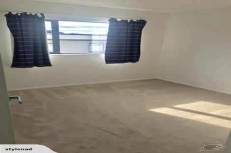 Photo of property in 7 Woodall Place, Totara Vale, Auckland, 0627