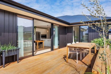 Photo of property in 85 Freedom Drive, Kelvin Grove, Palmerston North, 4470