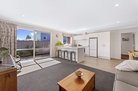 Photo of property in 3/11 North Avon Road, Richmond, Christchurch, 8013