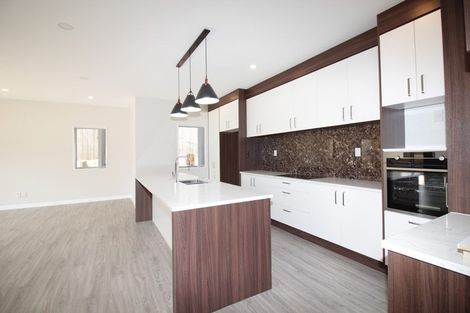 Photo of property in 4 Kearney Place, Massey, Auckland, 0614