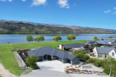 Photo of property in 20 Quartz Lane, Mount Pisa, Cromwell, 9383