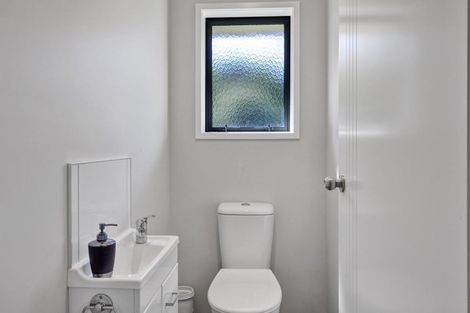 Photo of property in 50 Oberon Street, Stratford, 4332