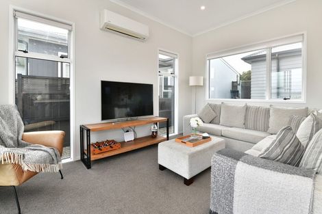 Photo of property in 63 Barcliff Terrace, Gulf Harbour, Whangaparaoa, 0930