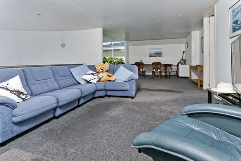 Photo of property in 51 Rangitoto Terrace, Milford, Auckland, 0620