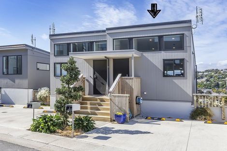 Photo of property in 104u7 Maupuia Road, Maupuia, Wellington, 6022
