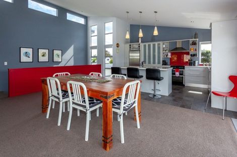 Photo of property in 116 Patuwai Drive, Whangamata, 3620