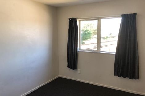 Photo of property in 8 Waldie Grove, Avalon, Lower Hutt, 5011