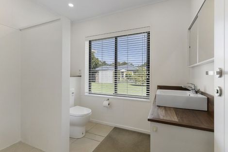Photo of property in 126 Patiki Place, Whangamata, 3620