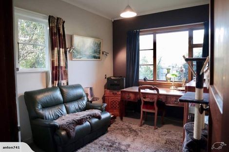 Photo of property in 255 Centaurus Road, Saint Martins, Christchurch, 8022