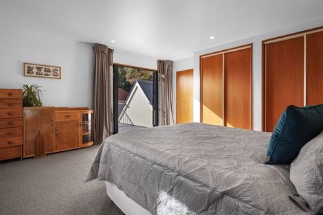 Photo of property in 5 Virginia Lane, Mount Pleasant, Christchurch, 8081