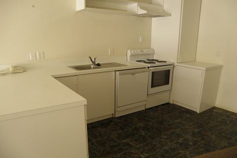 Photo of property in 2u5 Malcolm Lane, Thorndon, Wellington, 6011