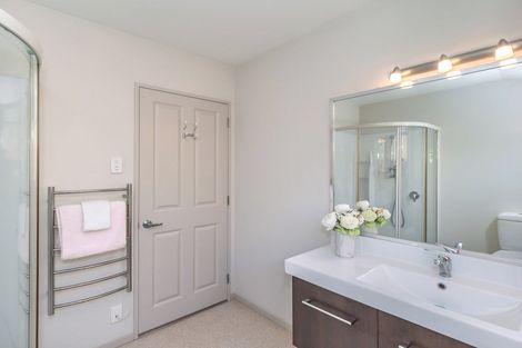 Photo of property in 9a Trafalgar Street, Levin, 5510