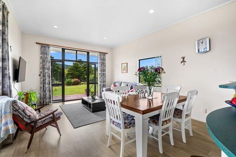 Photo of property in 29 Pataua Road North, Whareora, Whangarei, 0175