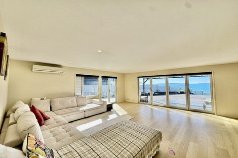 Photo of property in 2 Cliff Road, Torbay, Auckland, 0630