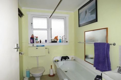 Photo of property in 13 Coates Street, Westport, 7825