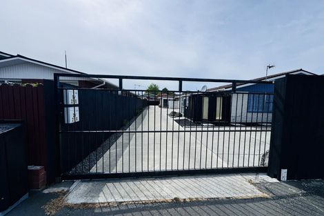 Photo of property in 2/290 Avonhead Road, Avonhead, Christchurch, 8042