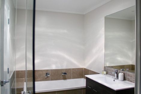 Photo of property in 6 Skylark Road, Hobsonville, Auckland, 0616