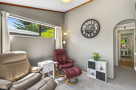 Photo of property in 222 Main Road South, Raumati South, Paraparaumu, 5032