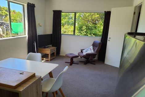 Photo of property in 52 The Track, Plimmerton, Porirua, 5026