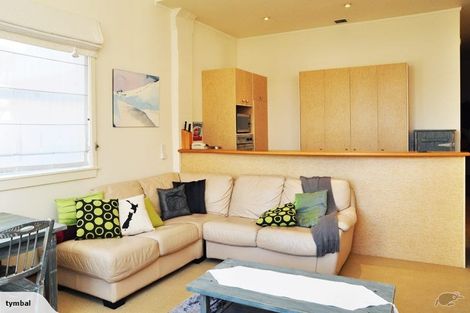 Photo of property in 37u5 Majoribanks Street, Mount Victoria, Wellington, 6011