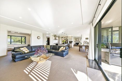 Photo of property in 195 Batty Road, Kingseat, Papakura, 2580