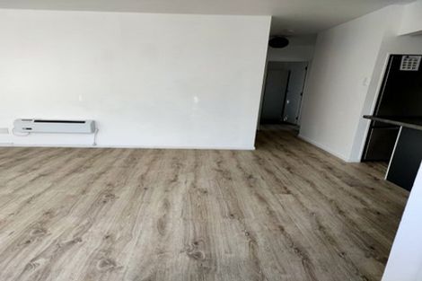 Photo of property in 19/125u Queens Drive, Lyall Bay, Wellington, 6022