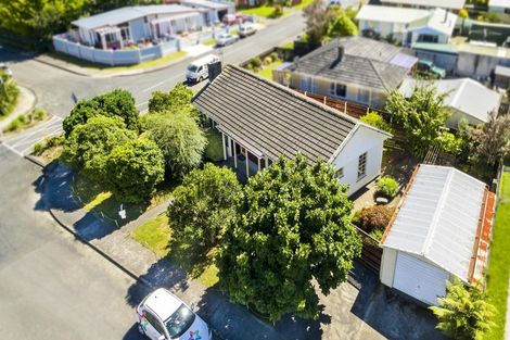 Photo of property in 62 Hillside Drive, Maoribank, Upper Hutt, 5018