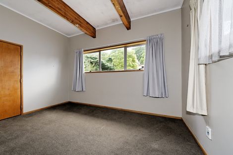 Photo of property in 5 Kotinga Avenue, Glen Eden, Auckland, 0602