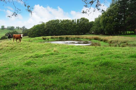 Photo of property in 63 Marshall Road, Kaiwaka, 0573
