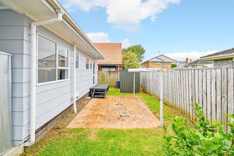 Photo of property in 1/8 Onslow Road, Papakura, 2110