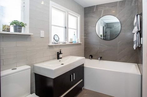 Photo of property in 45 Gregan Crescent, Burnside, Christchurch, 8053