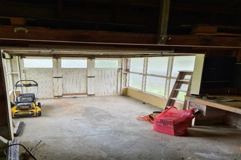 Photo of property in 64 Brois Street, Frankleigh Park, New Plymouth, 4310