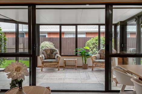 Photo of property in 10 Innisfree Place, Northwood, Christchurch, 8051