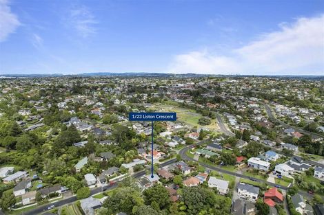 Photo of property in 1/23 Liston Crescent, Cockle Bay, Auckland, 2014