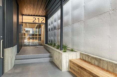 Photo of property in 1003/212 Willis Street, Te Aro, Wellington, 6011