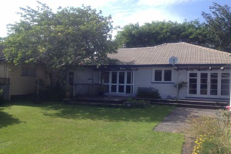 Photo of property in 17 Brown Street, Hamilton East, Hamilton, 3216