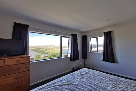 Photo of property in 213 Mark Avenue, Grenada Village, Wellington, 6037