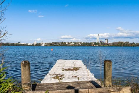 Photo of property in 3/76 Shakespeare Road, Milford, Auckland, 0620