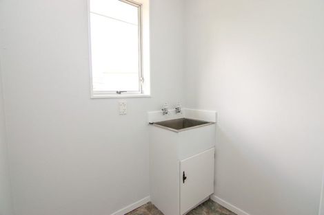Photo of property in 19 Bendigo Street, Cloverlea, Palmerston North, 4412