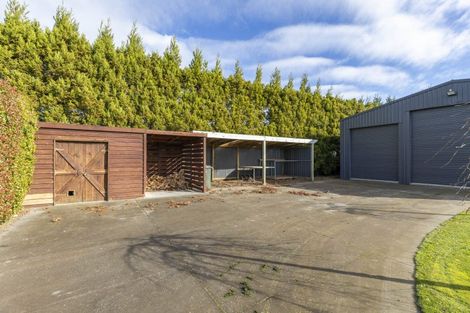 Photo of property in 1230 Egmont Road, Egmont Village, New Plymouth, 4372