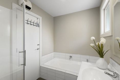 Photo of property in 171 Cashmere Road, Hoon Hay, Christchurch, 8025