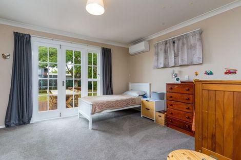 Photo of property in 34 Jellicoe Street, Greytown, 5712