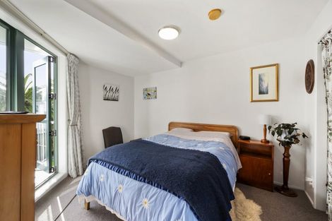 Photo of property in Palm Grove Apartments, 9/13c Palm Grove, Berhampore, Wellington, 6023