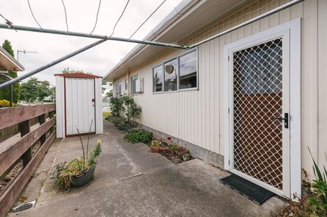 Photo of property in 57 Abraham Crescent, Milson, Palmerston North, 4414