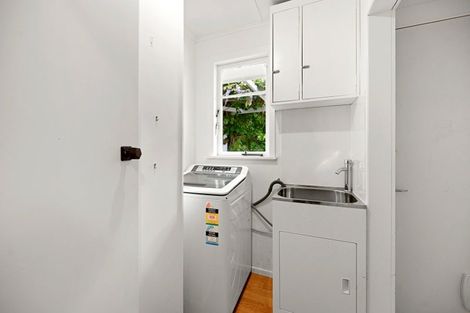 Photo of property in 27 Greta Street, Glenview, Hamilton, 3206